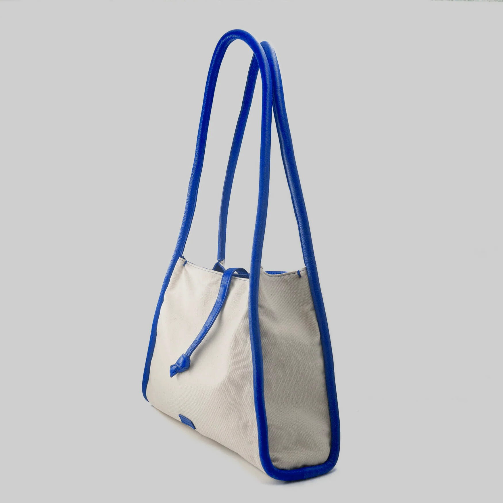 Eternity 37 - Ecru canvas/ Cobalt - Image 3