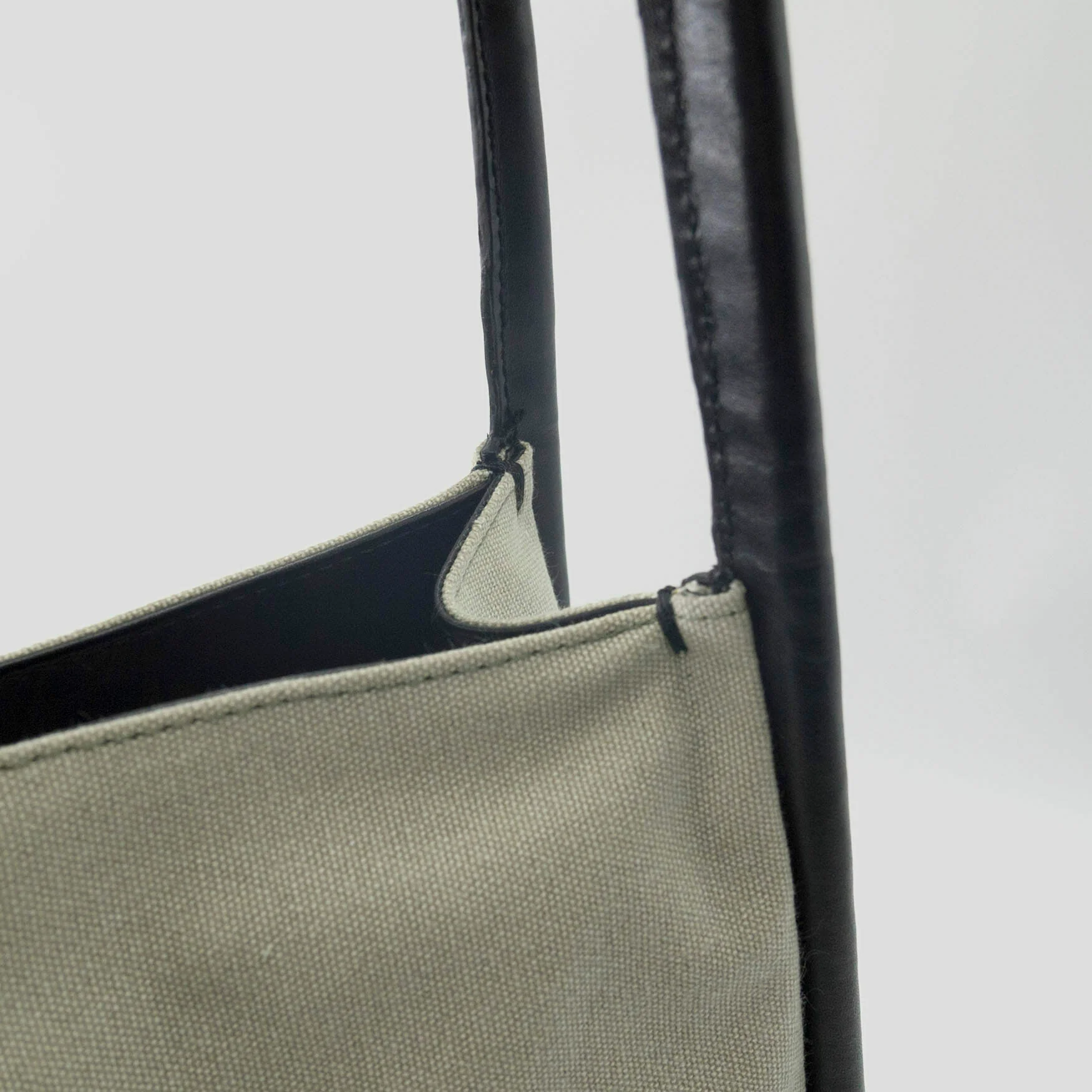 Eternity 37 - Sage grey canvas/ Black - Image 6